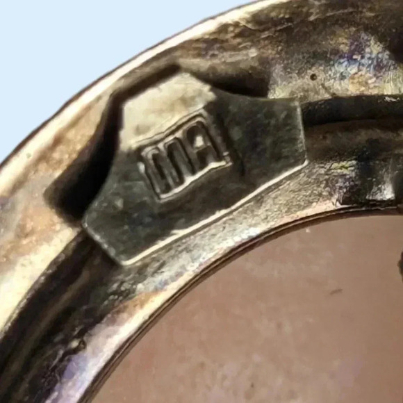 Vintage 12K GF Cameo Brooch - Picture 7 of 8